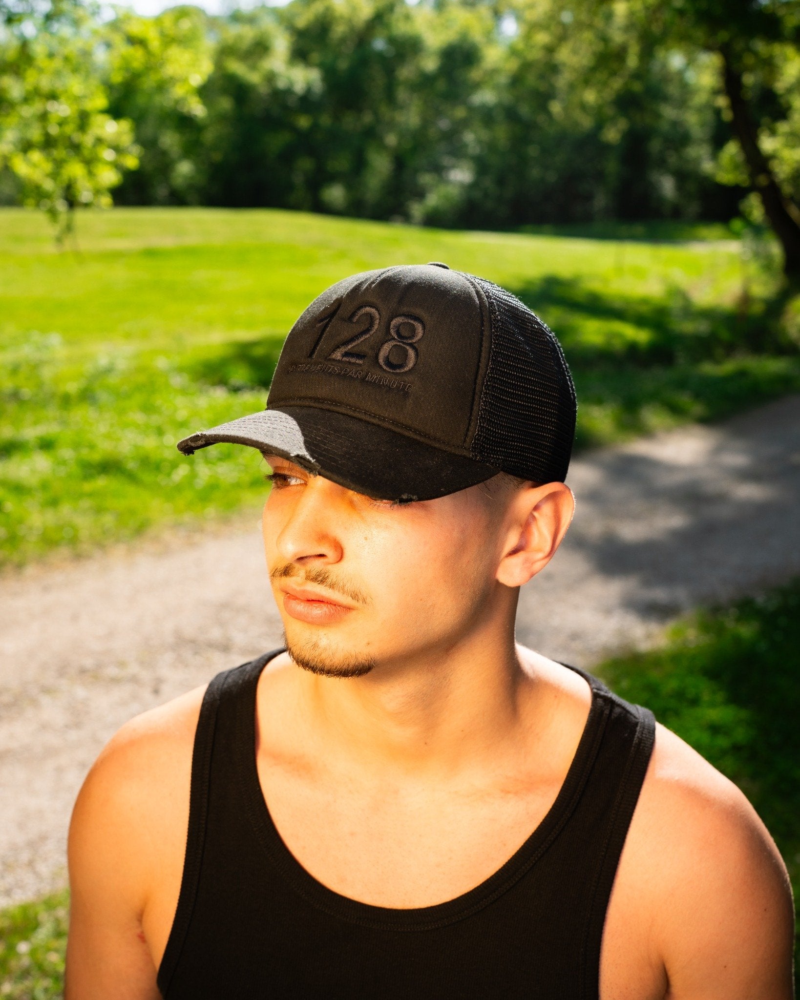 Casquette 128 battements par minute de 3/4 face